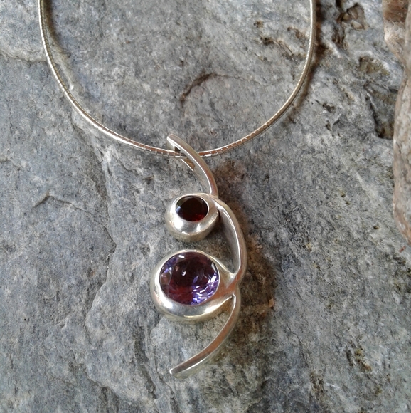 Sterling Silver Amethyst and Garnet necklace - Picture 3 of 7